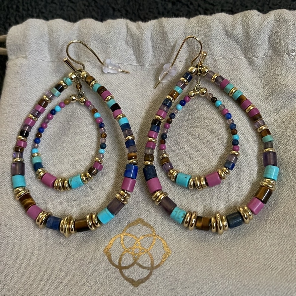 NWOT Kendra Scott Natural Stone Earrings